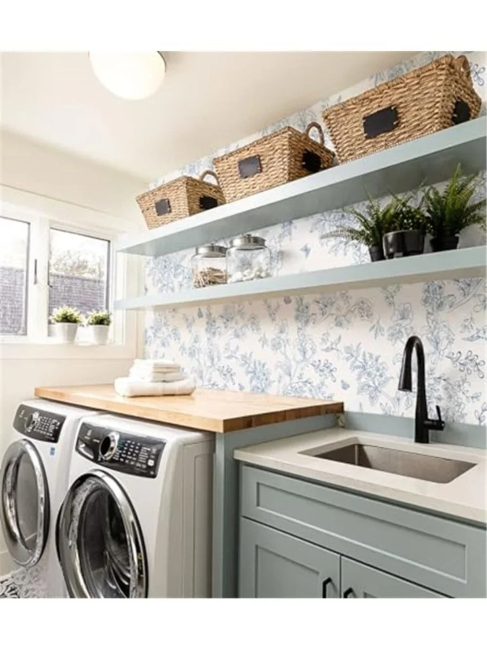 Cream White and Blue Floral Peel and Stick Wallpaper 17.7in×118.1in |Blue Floral